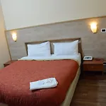 Отель Royal 2*