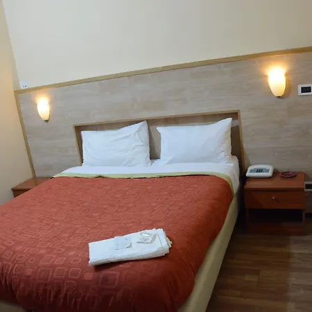 Hotel Royal 2*